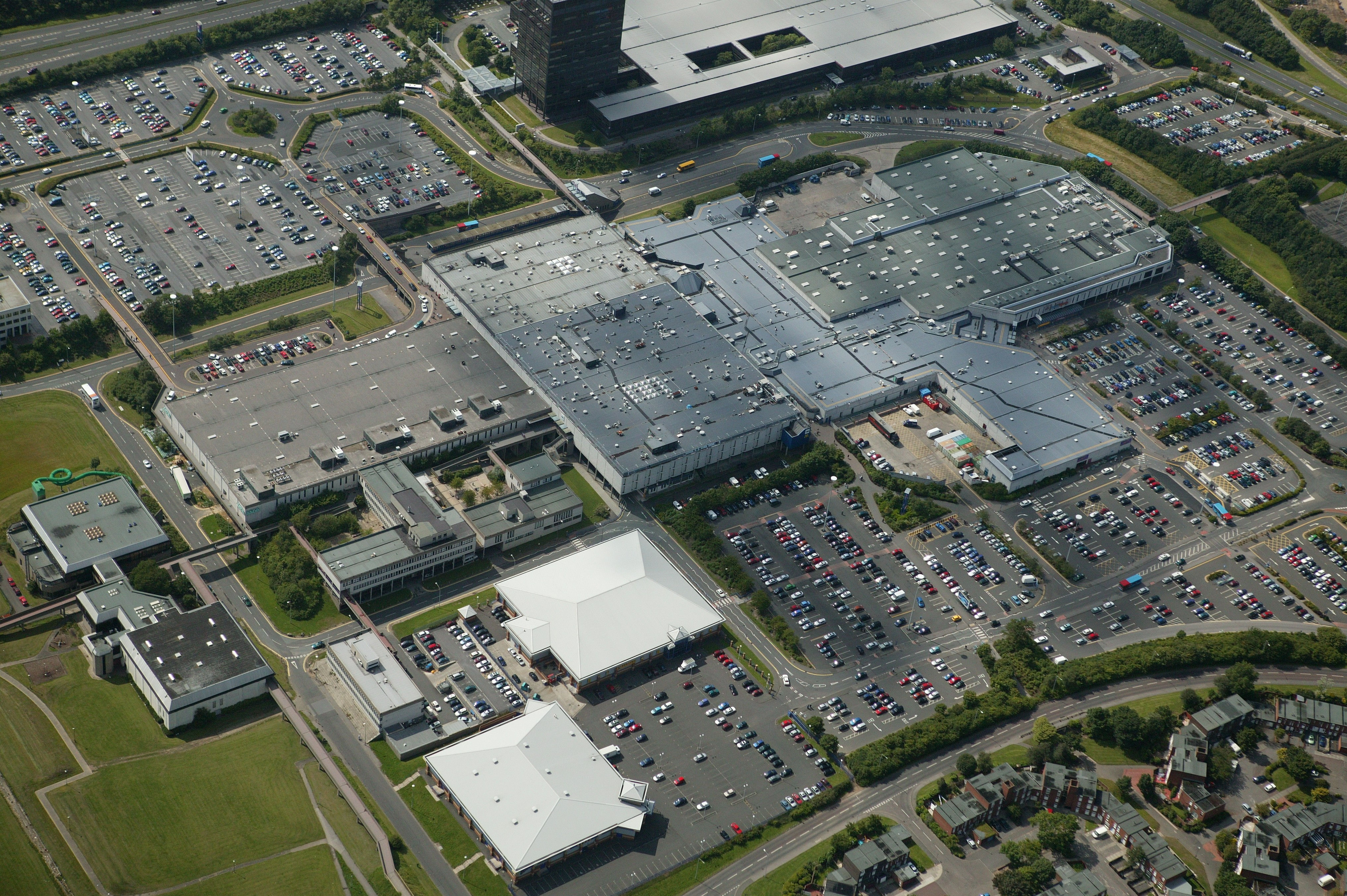 The Galleries Shopping Centre - Picture 14