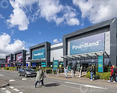 Unit 10A-11a, The Fort Shopping Park