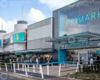 Unit 10A, The Fort Shopping Park