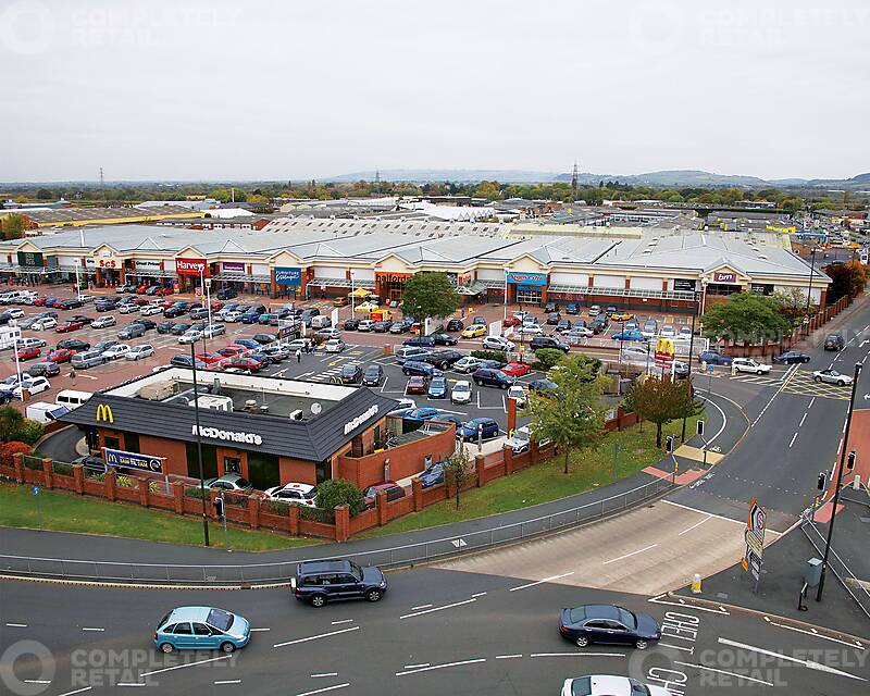 Unit 7, Kingsditch Retail Park, Cheltenham - Picture 2025-07-15-15-56-35