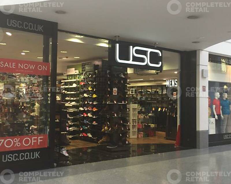 93 Central Mall, Churchill Square, Brighton - Picture 2018-07-05-16-08-43