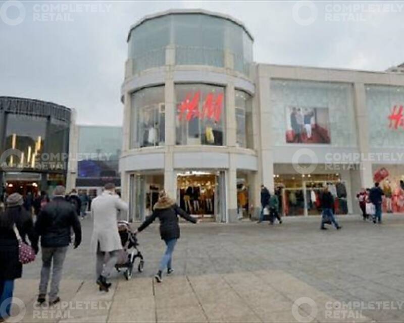 18 East Mall, Churchill Square, Brighton - Picture 2023-08-15-11-04-40
