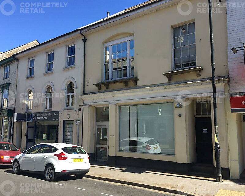 50 Fore Street, Callington - Picture 2018-10-18-17-45-39