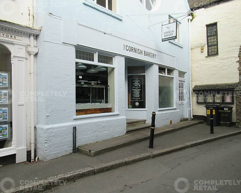 GCW 25 Fore Street, Fowey - Picture 2018-11-28-11-14-17