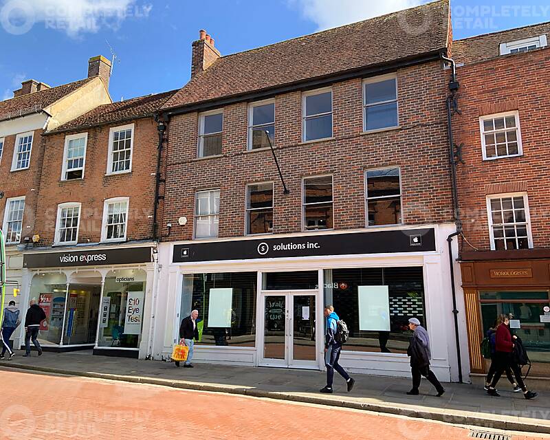 72/73 South Street, Chichester - Picture