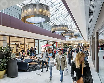 Kiosk 8 Upper Level