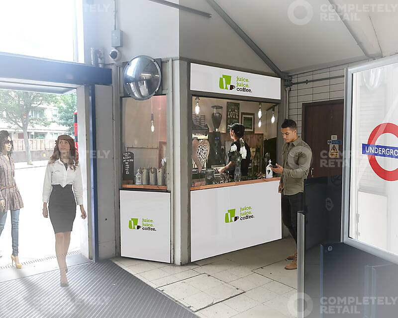 Kiosk in Ticket Hall, Latimer Road Underground Station, London - Picture 2020-08-04-12-00-35