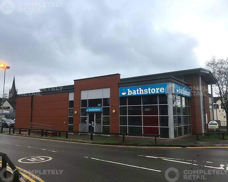 Retail Warehouse, Barracks Road, Newcastle Under Lyme - Picture 2020-02-17-16-16-37