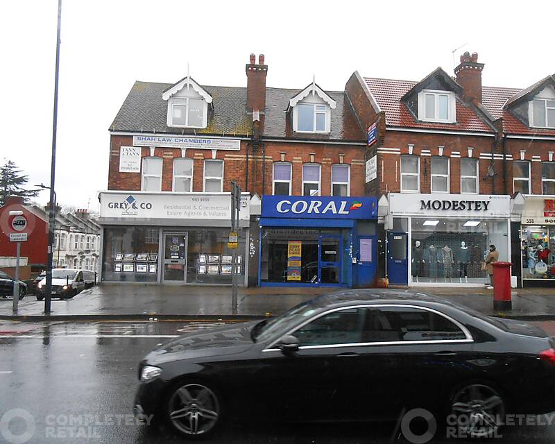 602 High Road, Wembley - Picture