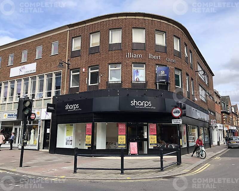 73 High Street, Bedford, Bedfordshire - Picture 2020-04-02-10-54-16