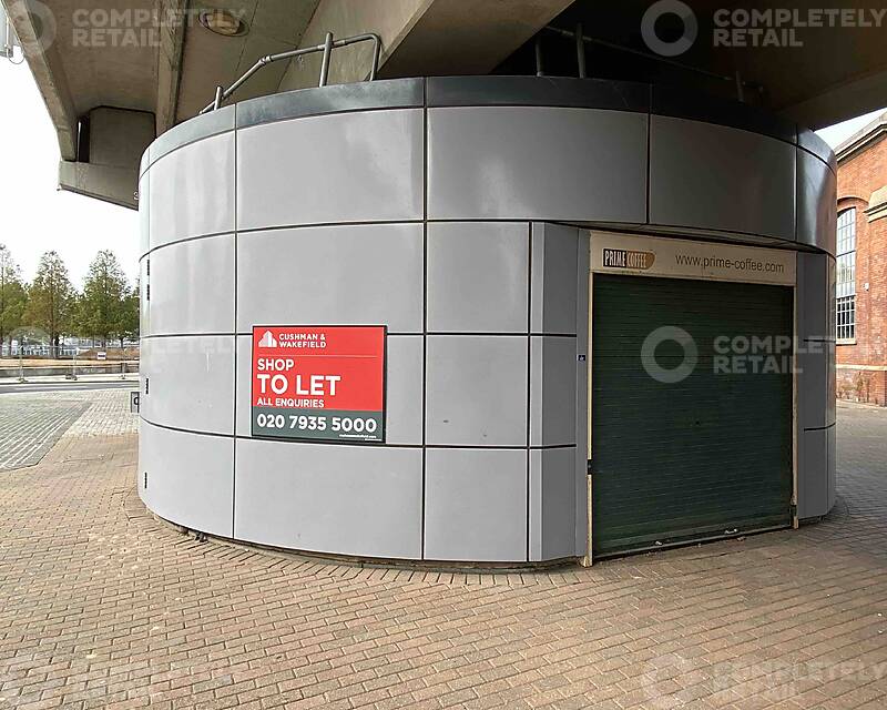 Kiosk, Royal Albert DLR Station, City of London - Picture 2020-09-17-11-07-00
