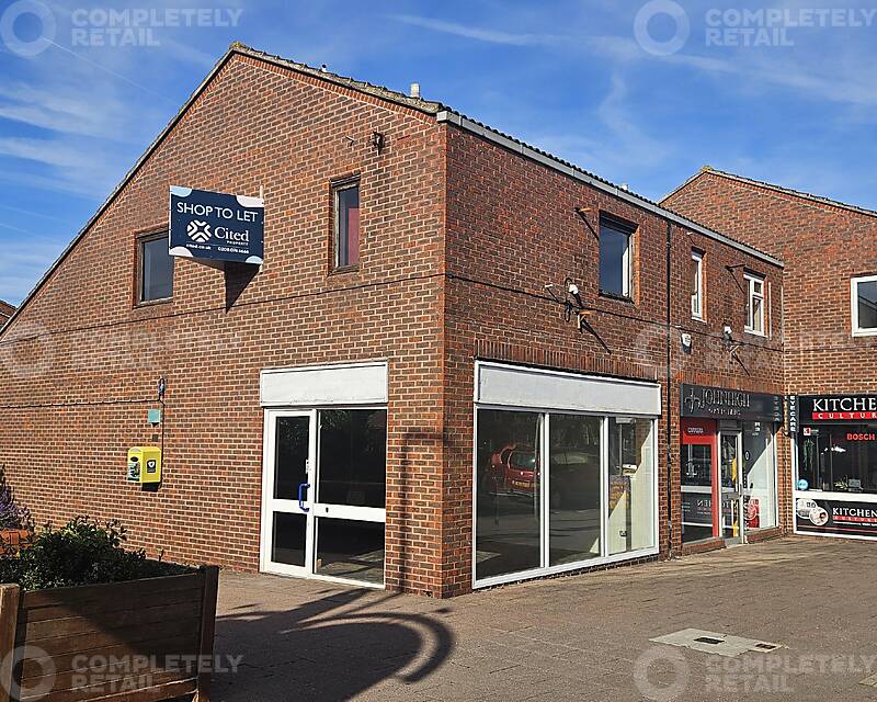 Unit 6 Rainham Shopping Centre, Rainham - Picture 2026-06-05-17-47-28