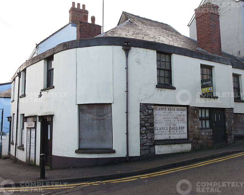 8 Middle Street, Chepstow - Picture 2021-02-04-08-02-00