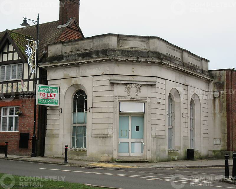 19 High Street, Haslemere - Picture 2021-02-04-08-23-40