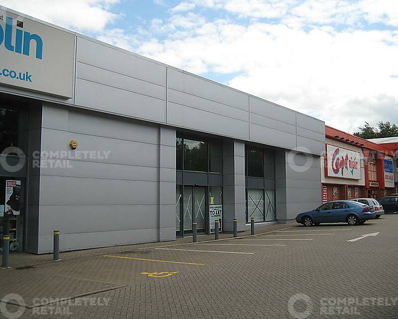 CR_RW_11959_Unit_4B_The_Oaks_Retail_Park_Harlow_picture_2