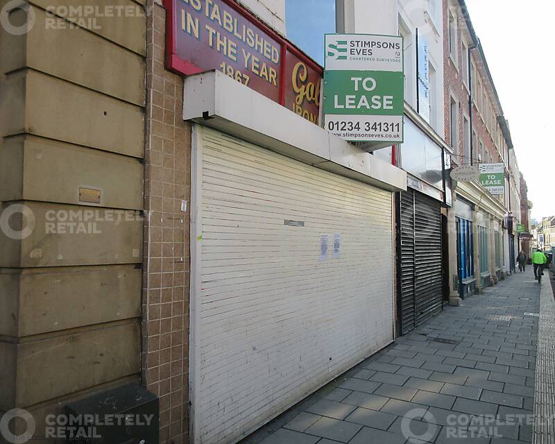 107 High Street, Bedford - Picture 2021-04-07-08-40-29