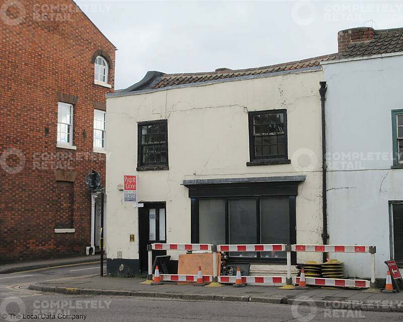 32 Westgate, Grantham - Picture 2021-04-07-08-41-30