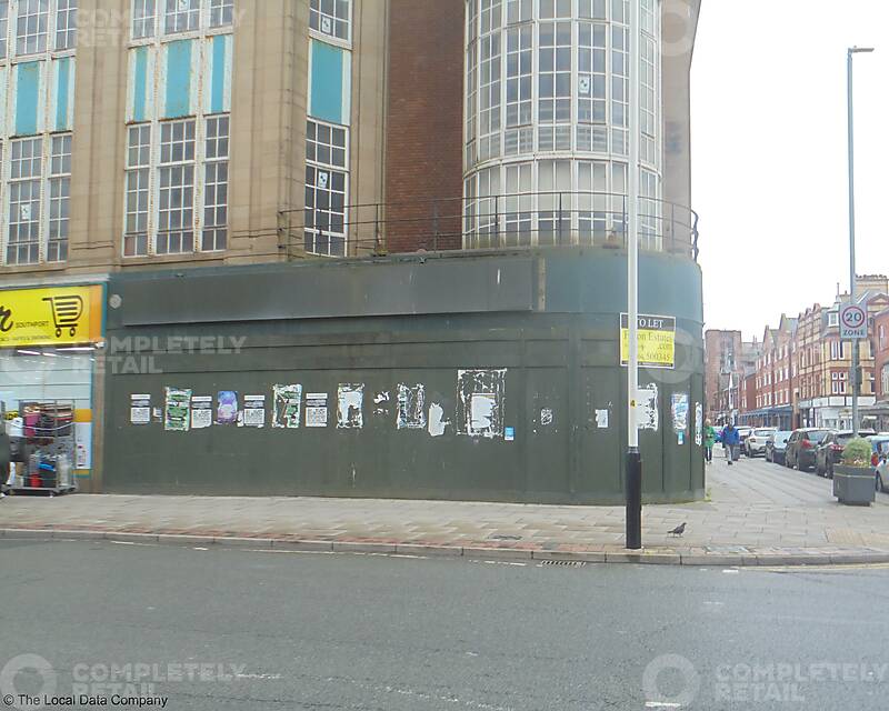 8 Eastbank Street, Southport - Picture 2024-08-06-10-55-18