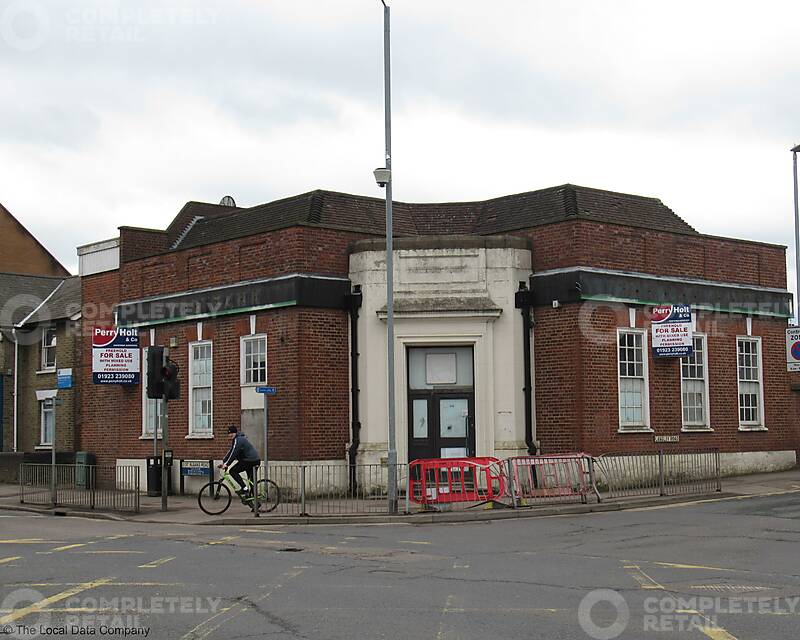 99 St. Albans Road, Watford - Picture 2021-04-15-13-43-47