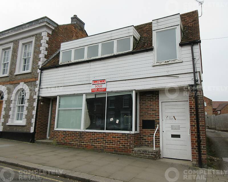 30 High Street, Hungerford - Picture 2021-05-05-13-23-40