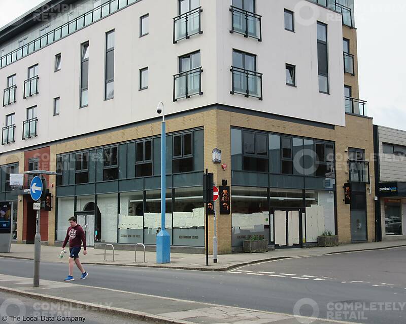 100-102 East Street, Southampton - Picture 2021-05-05-13-28-39