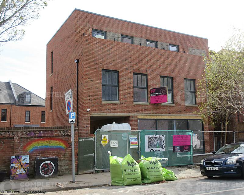 1 Addison Road, Hove - Picture 2021-06-01-19-23-32