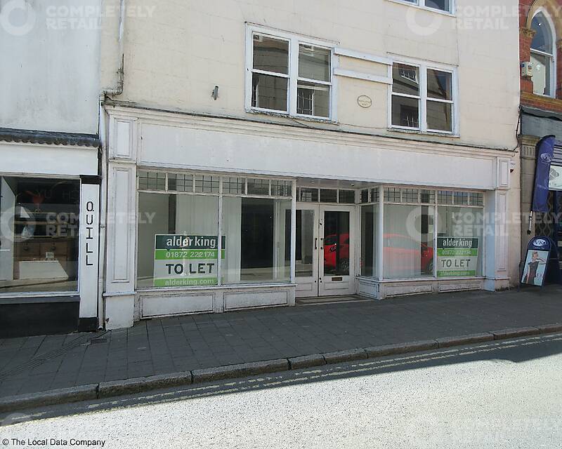 24 Fore Street, Bodmin - Picture 2021-07-05-07-41-23