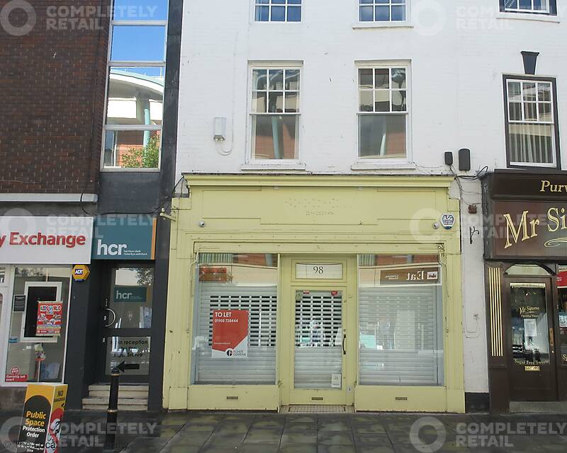 98 High Street, Worcester - Picture 2021-07-05-08-17-21