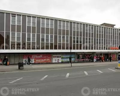 Offices, 13-15 Hall Lane, 13-15 Hall Lane, Chingford London, E4 8HH