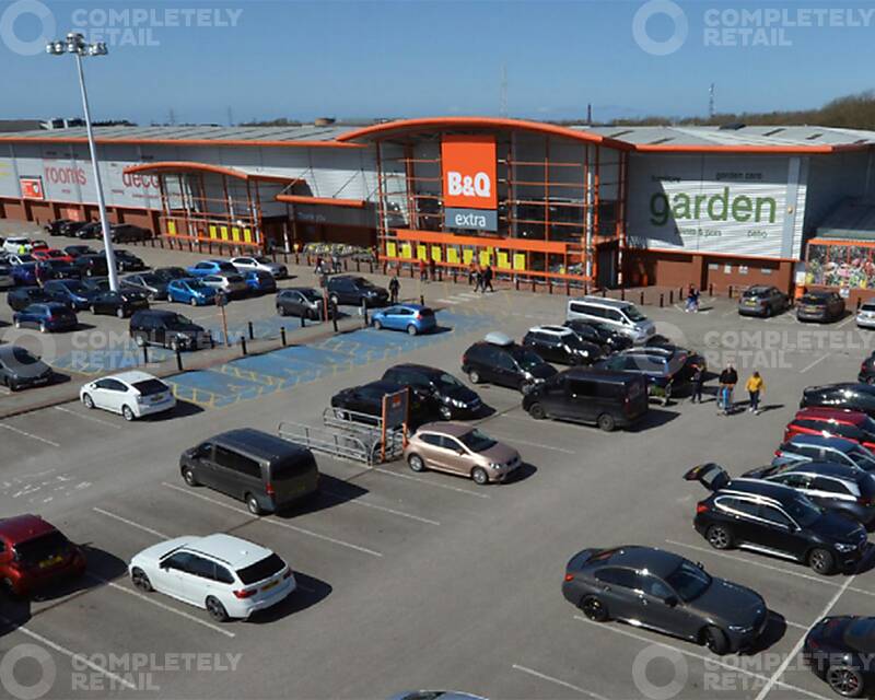B&Q Whitehills Retail Park, Blackpool - Picture 2021-07-28-16-24-29