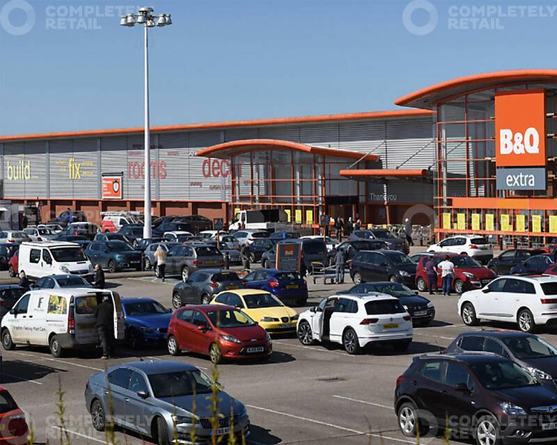 B&Q Whitehills Retail Park, Blackpool - Picture 2021-07-28-16-29-37