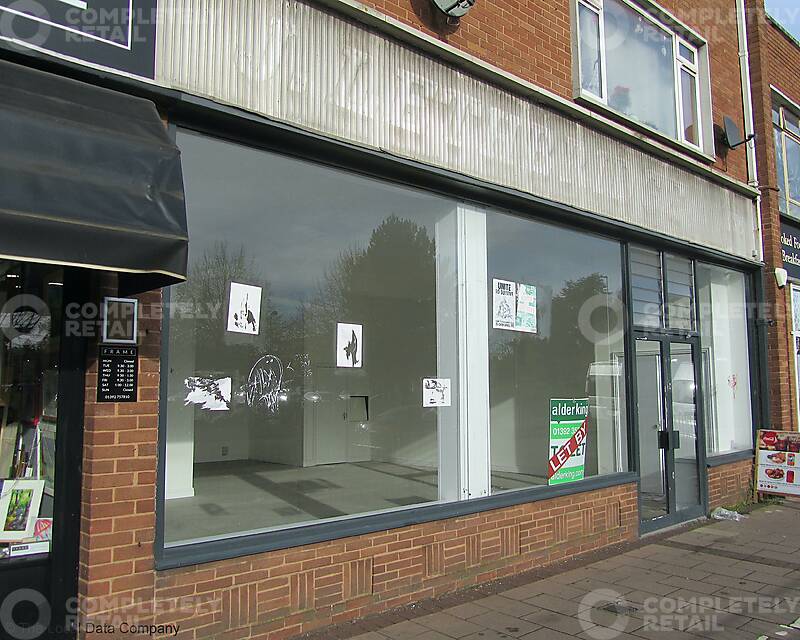 179 Cowick Street, Exeter - Picture 2023-12-18-20-15-11