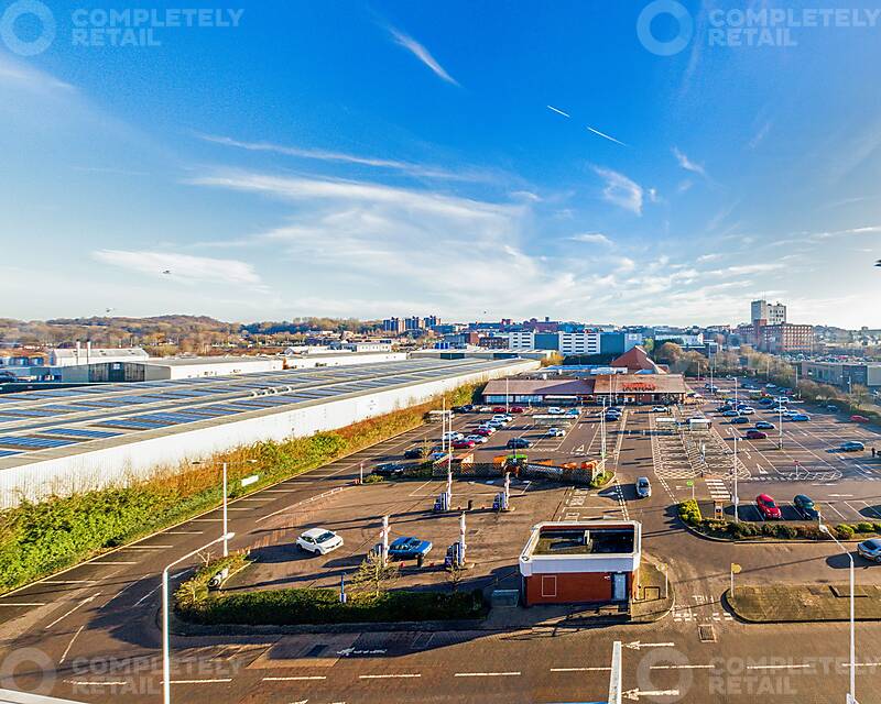 Former Sainsbury's - Etruria Road, Stoke-on-Trent - Picture 2022-01-25-17-22-25