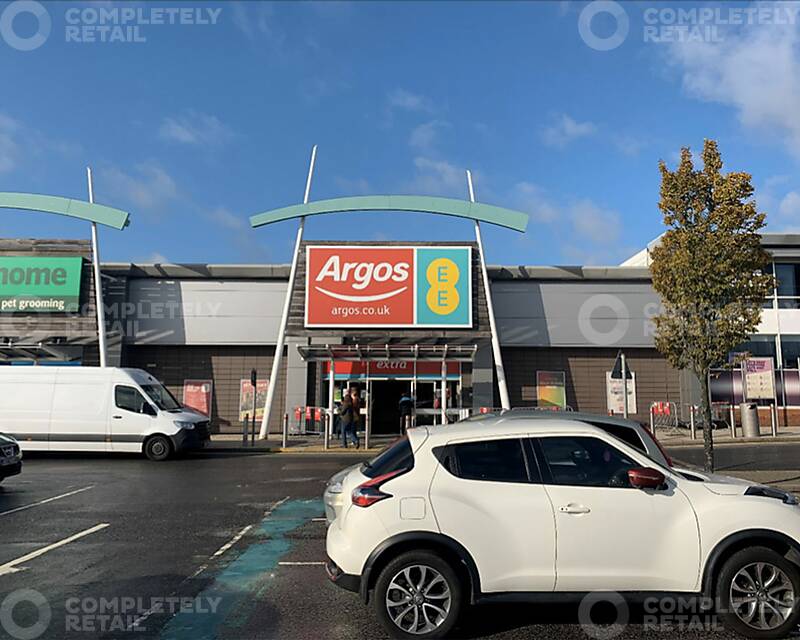 Unit E, Pipps Hill Retail Park, Basildon - Picture 2022-02-16-14-31-45