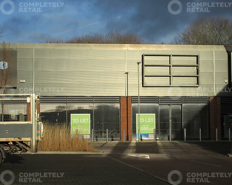 4 Clifton Triangle Retail Park, Nottingham - Picture 2022-03-16-10-50-11