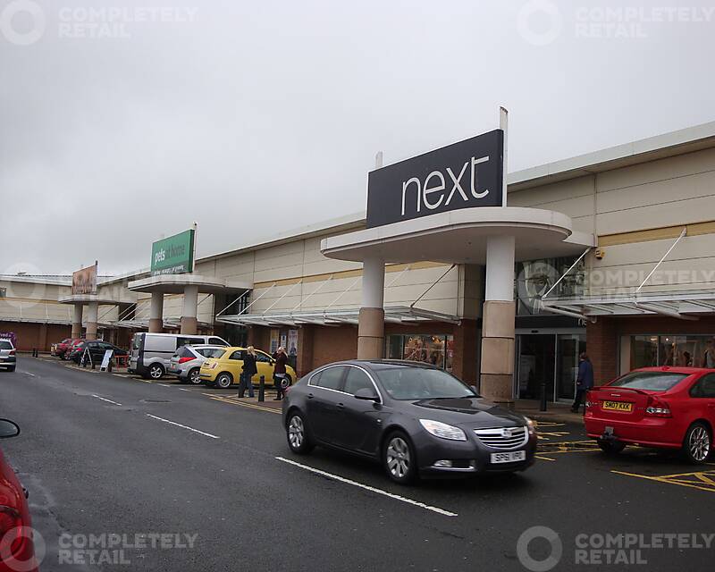 Unit 4, Fife Central Retail Park - Picture 1