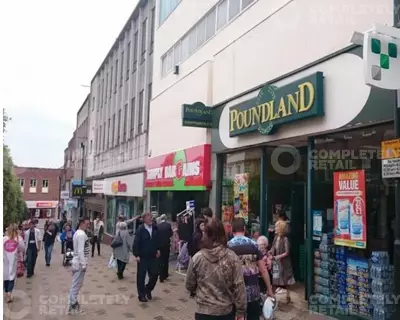 34 Kirkgate Wakefield, WF1 1TG