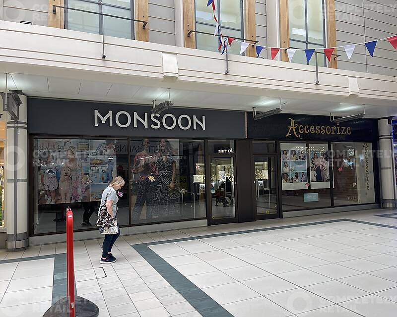 Unit 13-15 Swan Walk, Coopers Square Shopping Centre, Burton Upon Trent - Picture 2022-05-30-17-47-34