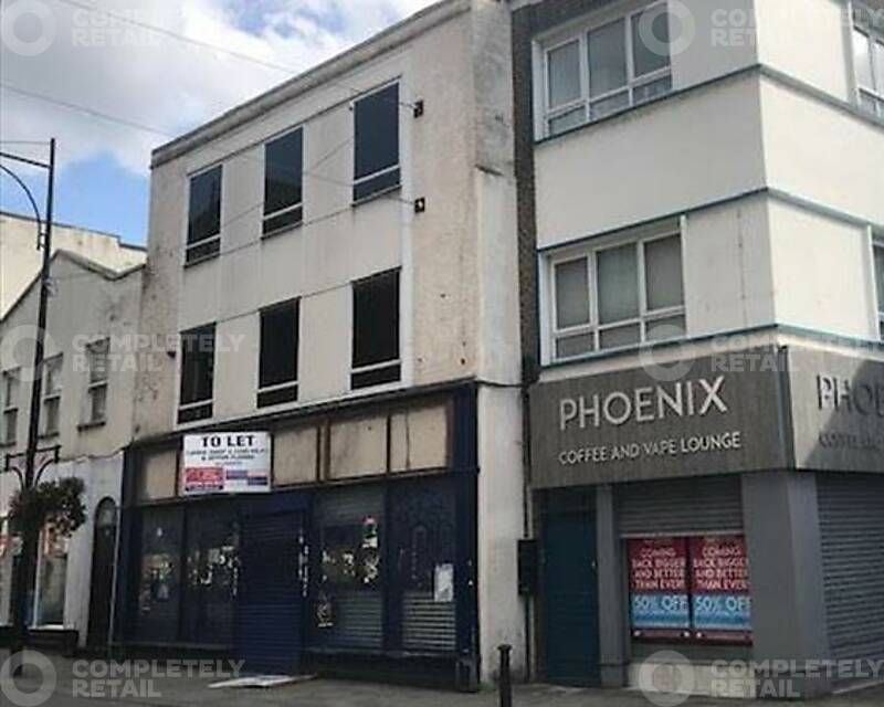 22 Queens Square, High Wycombe - Picture 2022-05-23-19-20-17