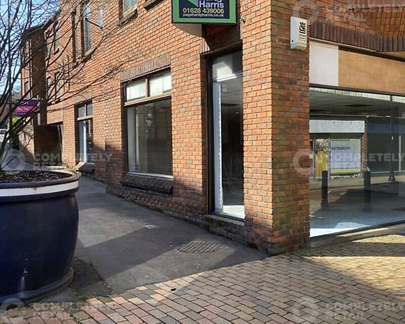 38 King Street, Maidenhead - Picture 2022-05-23-19-54-53