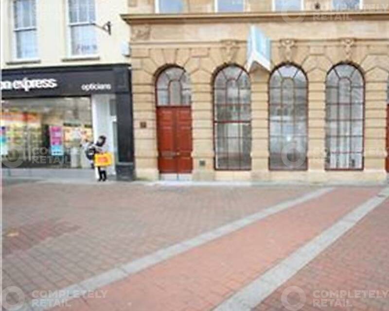 7 Fore Street, Taunton - Picture 2022-05-23-20-01-27