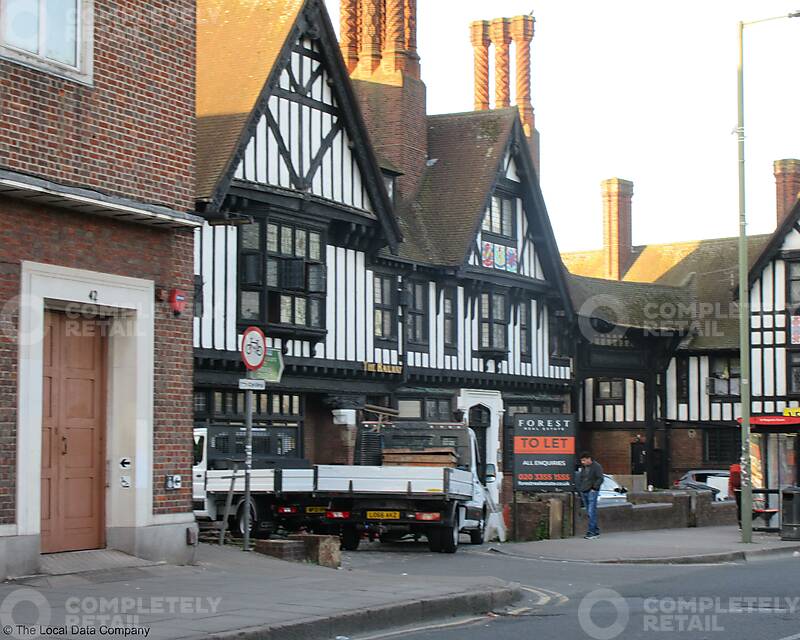 38a Station Road, Edgware - Picture 2022-06-14-11-11-56