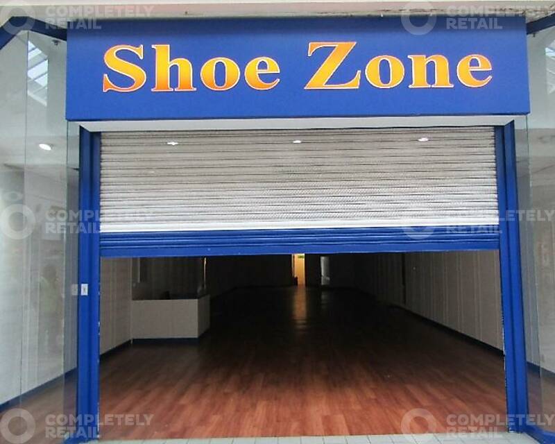 Unit SU15, Hart Shopping Centre, Fleet - Picture 2022-06-29-17-22-09