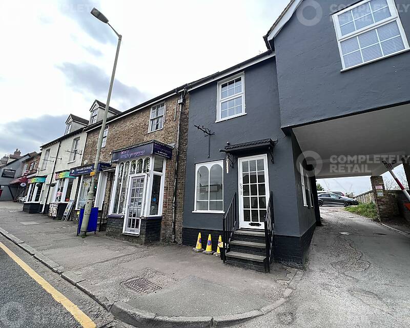 20 Hockerill Street, Bishop's Stortford - Picture 2022-06-29-18-08-17