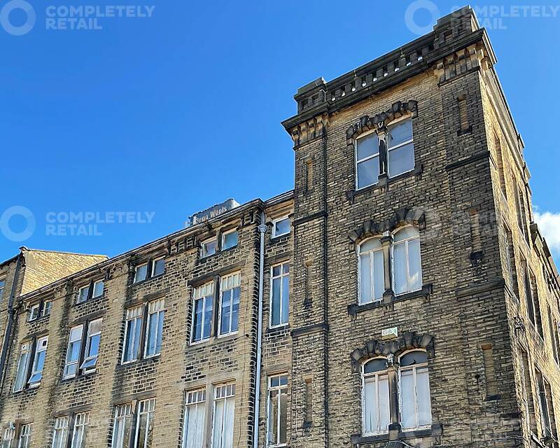 Ashbrow Mills, Huddersfield - Picture 2022-06-29-18-14-47