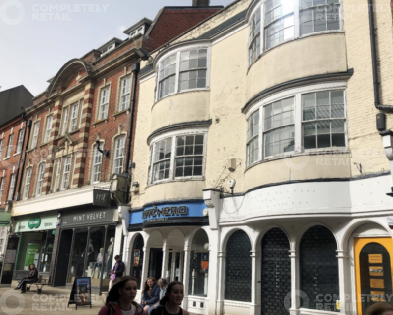 107a High Street, Winchester - Picture 2022-07-06-17-07-59
