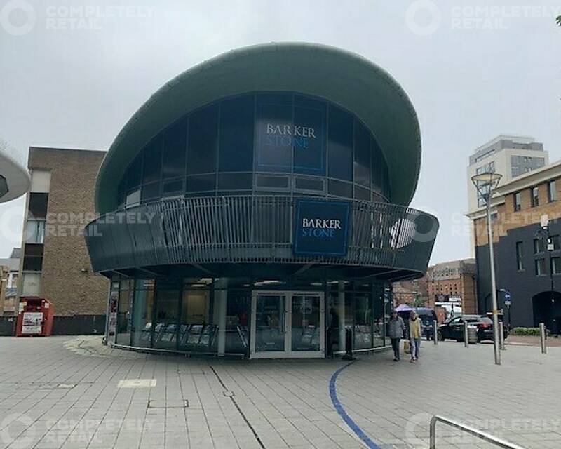 The Rotunda, Providence Place, Maidenhead - Picture 2022-08-05-16-30-21