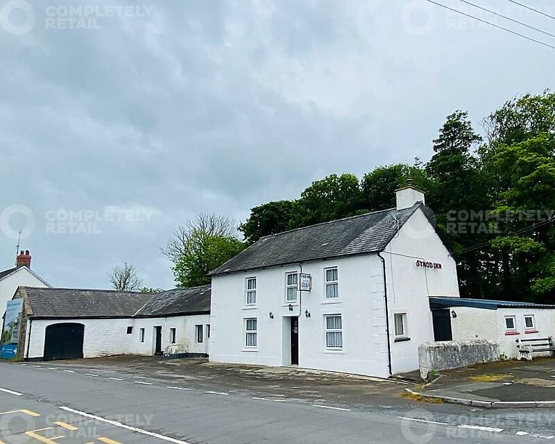 Shop to rent Synod Inn, Llandysul, SA44 6JD Completely Retail