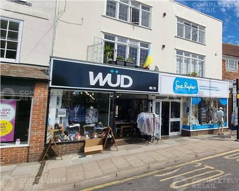 Shop to rent 68 High Street, Tenterden, TN30 6AU Completely Retail