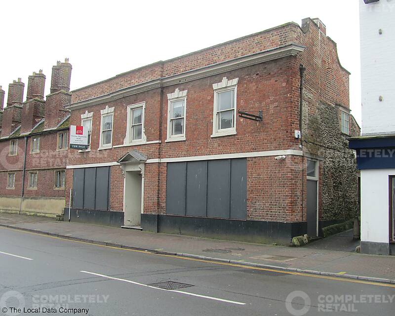 48 East Street, Taunton - Picture 2024-05-01-11-24-06